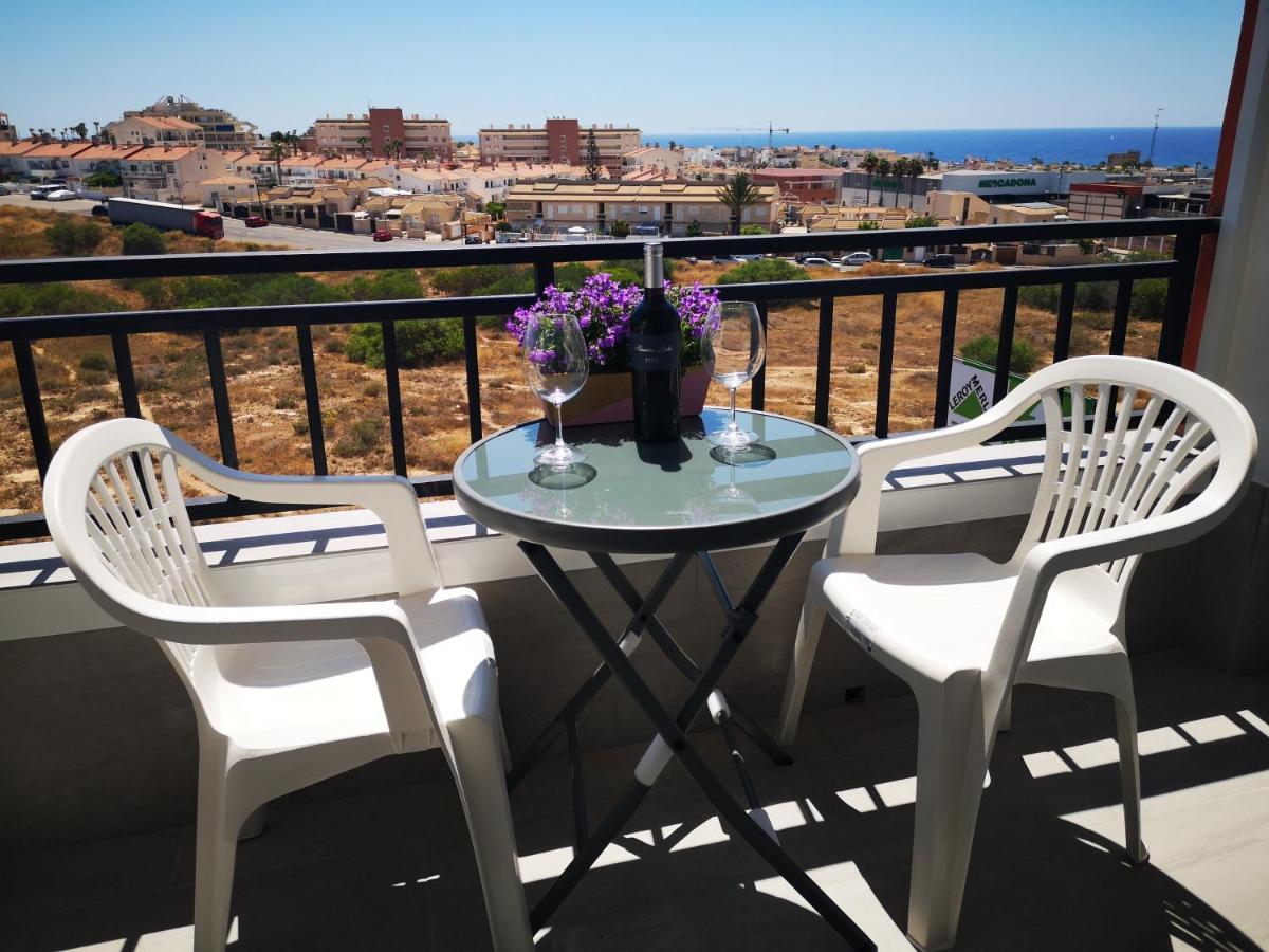 Apartment With A View Torrevieja